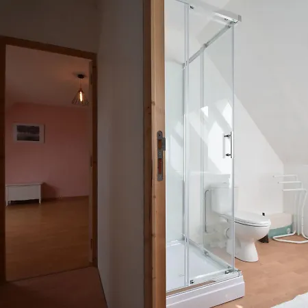 Spacious Holiday In Near Sea * קולוויל-סור-מר